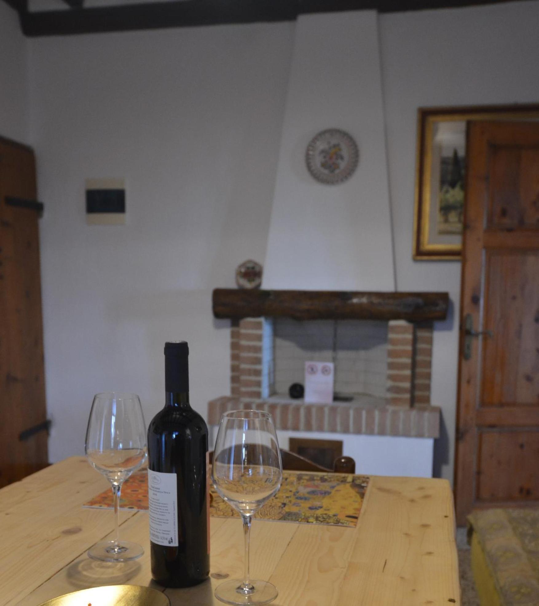 Appartamento Il Nespolo San Gimignano Exteriér fotografie
